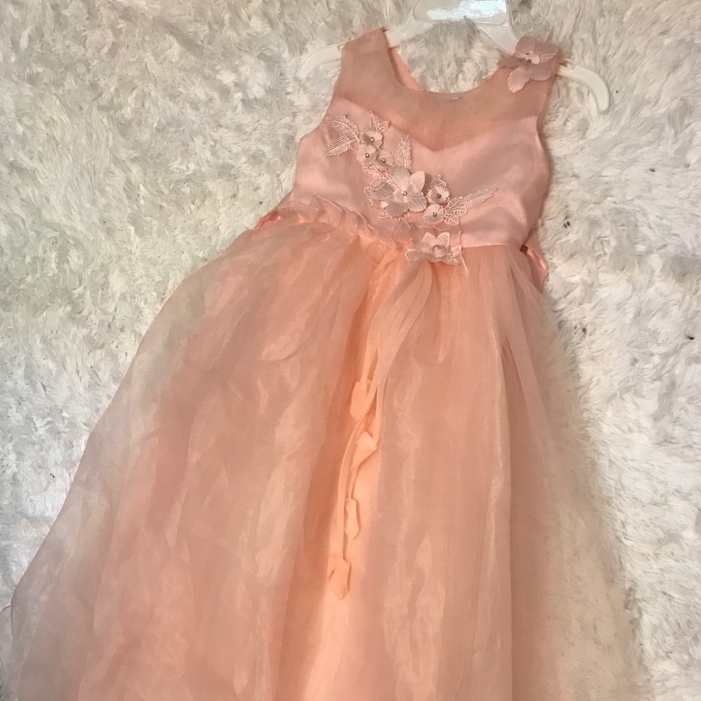 Girls pink dress